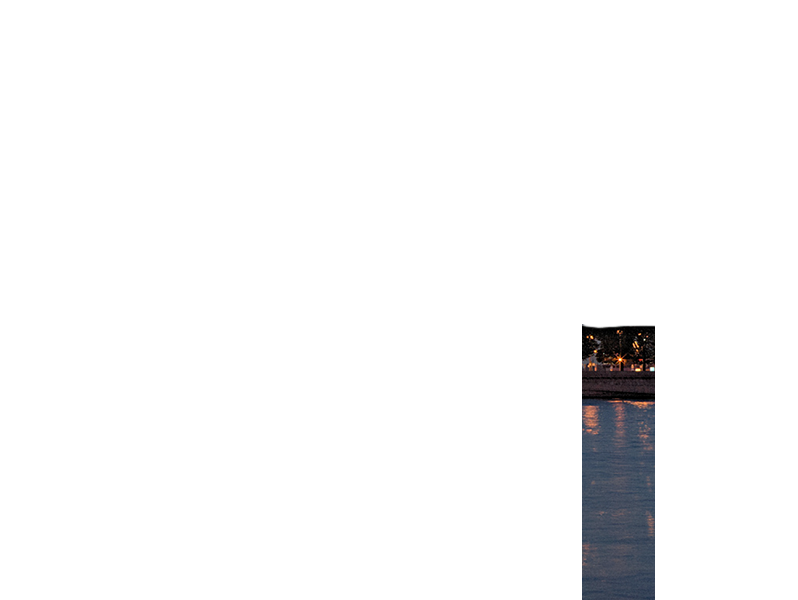 Вид на Стрелку Васильевского острова  и лахта-центр ночью